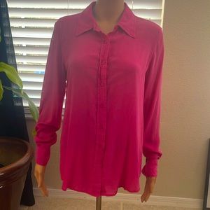 100% silk button down women’s size M in excellent condition